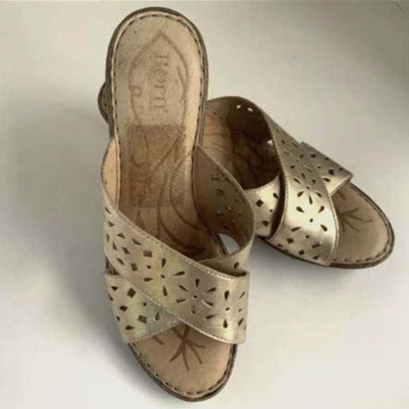Born Shoes - Size 8 Born Handcrafted Side on Gold Wedge Sandals
